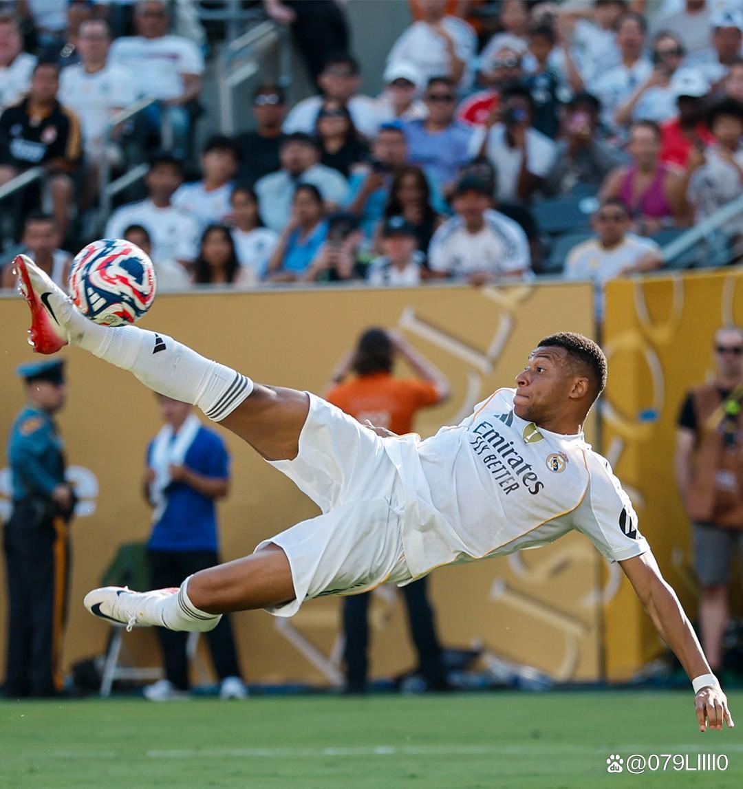 老佛爷：我没忘记欧超，这可推动赛事透明度并让电视转播免费（老佛爷称欧超未止步：可提升赛事透明度，电视转播将免费）